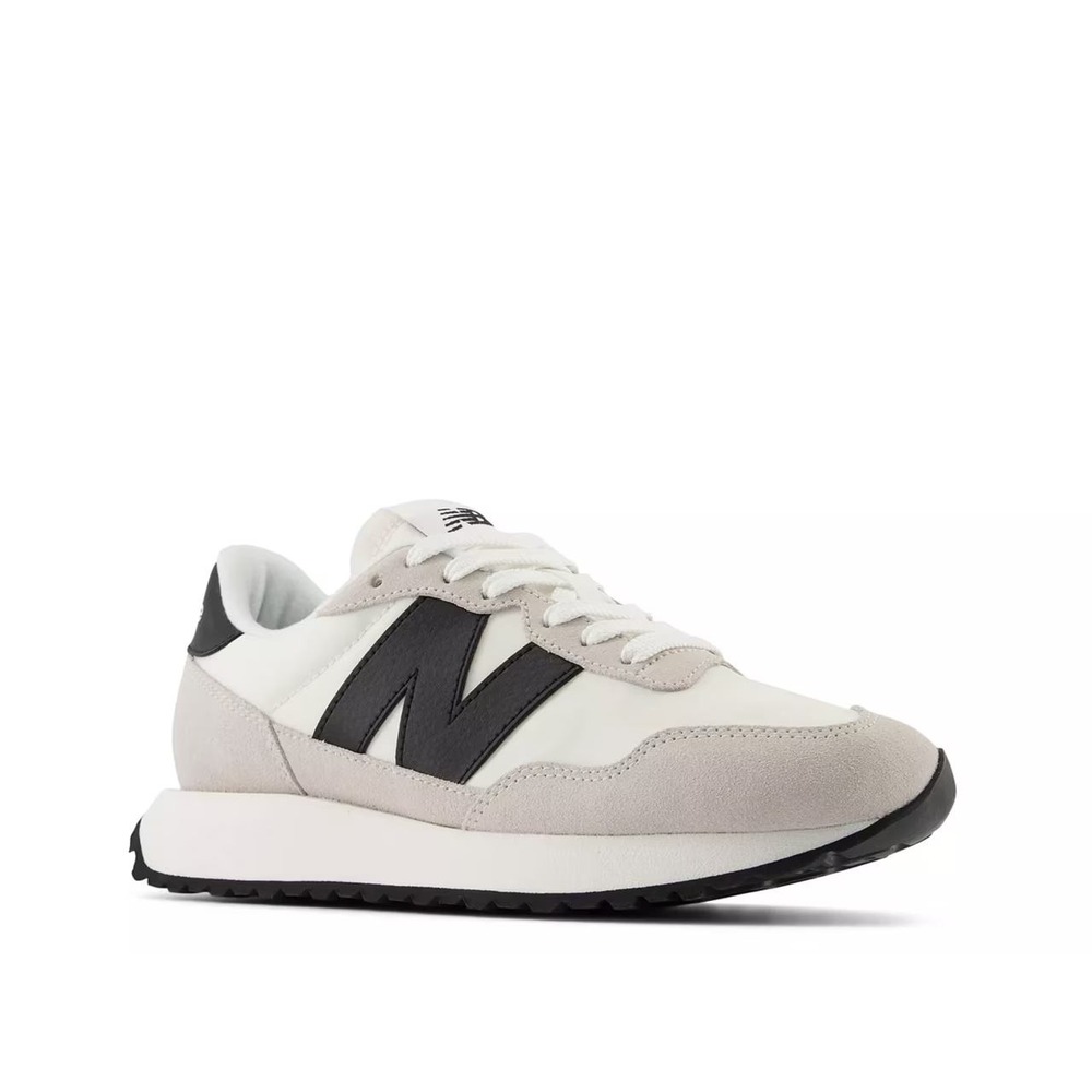 New Balance Women's 237‎ Suede Sneaker Light Grey 6.5 New With Tags